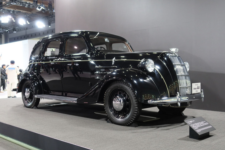 トヨダAA型乗用車