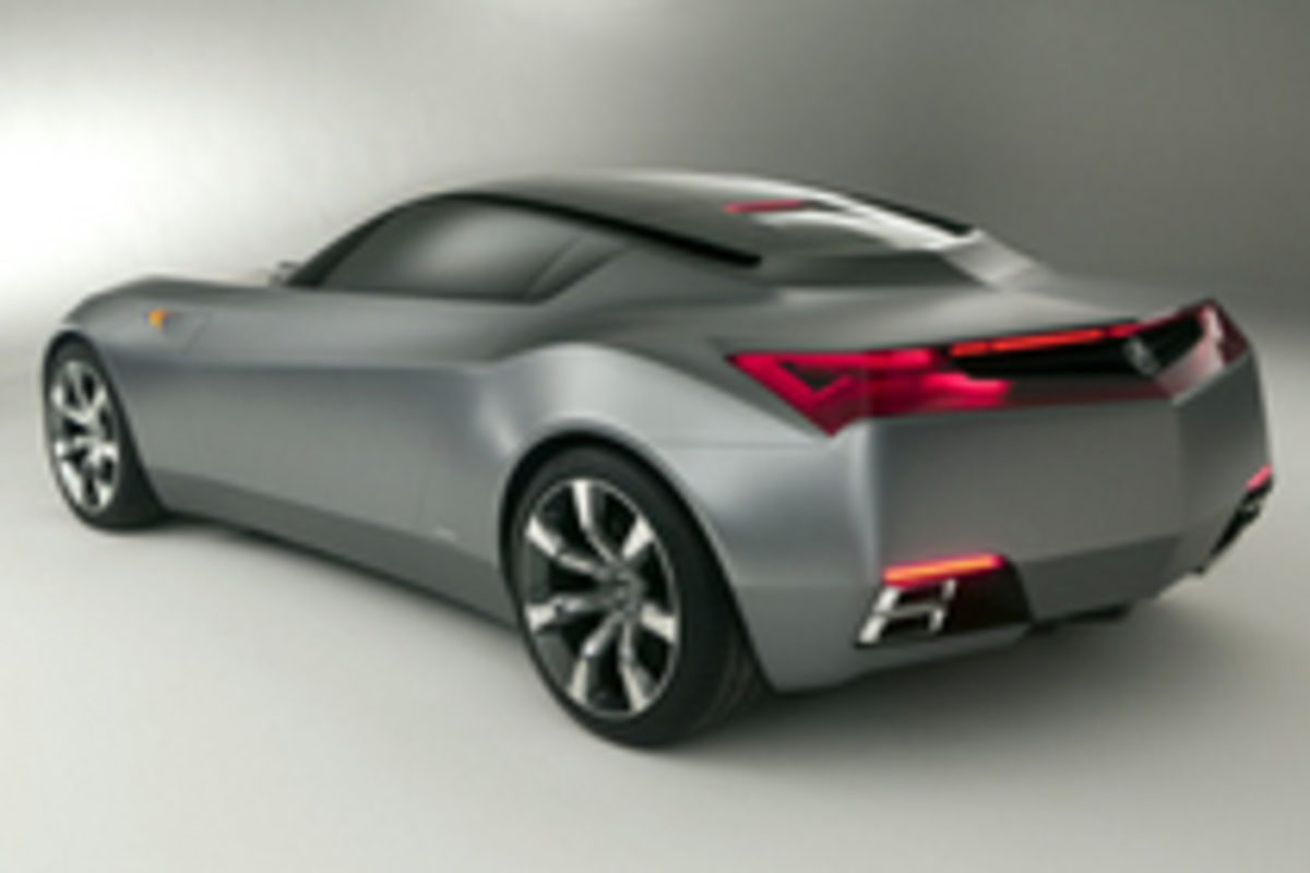 次期型「ホンダNSX」か!? ニュルを走ったテスト車を検証する