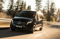 「メルセデス・ベンツVクラス」に5人での車中泊が可能な「マルコ・ポーロ ホライゾン」登場の画像