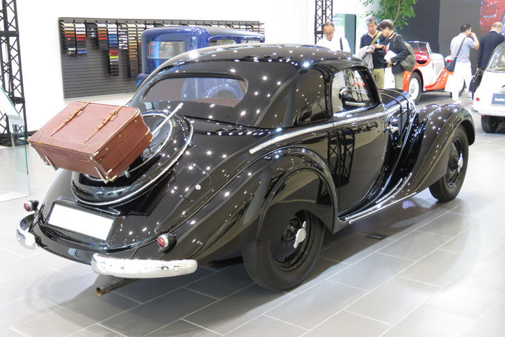 このヴェンドラー製クーペは、空力的に優れているだけでなく、流麗な美しさも兼ね備えている。