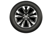 「RAV4 Z」に標準で装備される18インチホイール。