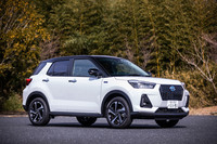 ダイハツ・ロッキー プレミアムG HEV