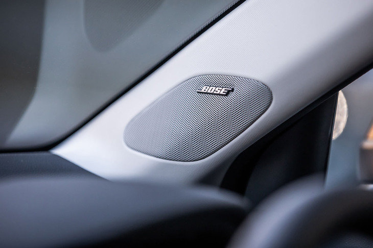 ホンダZR-V e:HEV Z(BOSEプレミアムサウンドシステム用フロントツイーター)