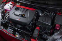 1.6リッター直3ターボエンジン「G16E-GTS」。2024年の改良で、最高出力が304PS、最大トルクが400N・mに高められた。