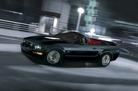 マスタングV8 GTコンバーチブル RED HOT