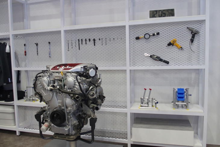 日産ブースの様子。