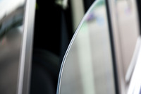 スポーティーさに加えて上質感も追求するため、静粛性も強化。ダッシュロアインシュレーターを追加し、フロントのサイドウィンドウの厚みを増している。