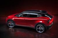 アルファ・ロメオの新型コンパクトSUV「ミラノ」がデビュー5日で「ジュニア」に改名の画像