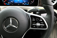 アダプティブクルーズコントロールはブラインドスポットアシストなどの予防安全装備とともに、オプションで用意されている。