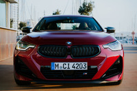 改良型「BMW 2シリーズ クーペ」発売 デザインをブラッシュアップの画像