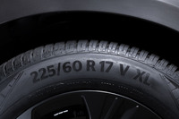 ラインナップは14インチから19インチまでの全26サイズ。2023年2月からはコンチネンタルタイヤを取り扱う全店舗で購入できるようになった。