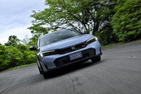 11代目「シビック」のハイブリッド車「e:HEV」をベースに開発された「e:HEV RS」(写真はプロトタイプ)。燃費のいいハイブリッドでありながらスポーティーな走りが楽しめるという、いいとこ取りの欲張りなモデルである。