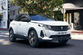 プジョーがコンパクトSUV「3008」の改良モデルを発売　プラグインハイブリッド車を新設定