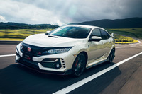 高性能モデルの「タイプR」。その特異なキャラクターや販売台数の少なさもあって、マーケットではコレクターズアイテムと化しつつある。