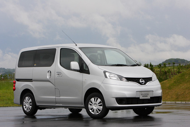 【スペック】全長×全幅×全高=4400×1695×1850mm/ホイールベース=2725mm/車重=1340kg/駆動方式=FF/1.6リッター 直4DOHC16バルブ(109ps/6000rpm、15.5kgm/4400rpm)/価格=186万3750円(テスト車=同じ)