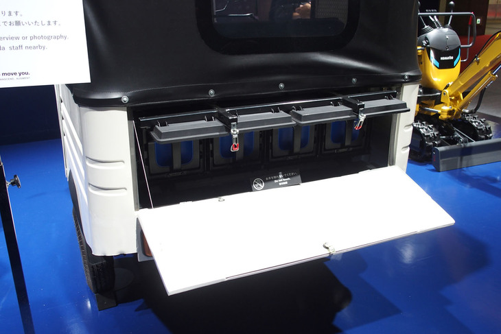 リキシャ(電動三輪タクシー)