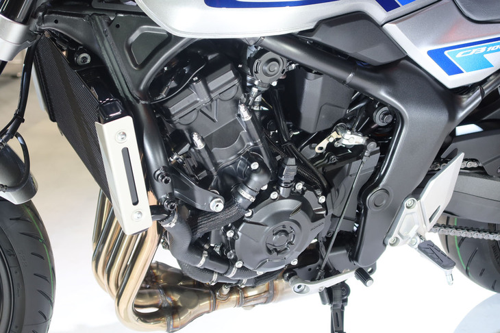 ホンダCB1000Fコンセプト