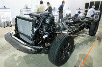 「ランドクルーザー“250”」のパワーユニットはグローバルで全5種類。日本市場での発売時には、2.8リッター直4ディーゼルターボ(写真)と2.7リッター直4の2種類がラインナップされる見込み。