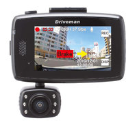 TG-1を車内側から見るとこうなる。上部のフロントカメラ本体には2.7インチの液晶画面が備わる。主に車内を中心に後方を撮影するセカンドカメラは支点を中心に前後と左右方向にそれぞれ30度、回転方向で240度向きを変えることができるので、より室内中心にもできるし、車両の外をメインに撮ることもできる。