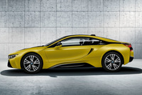 限定4台、「BMW i8」にマットイエローの特別仕様車の画像
