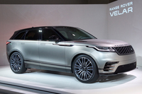 新型SUV「レンジローバー ヴェラール」世界初公開