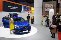 5代目となる新型「クリオ」(日本名:ルーテシア)は、2019年3月のジュネーブショーで世界初公開。日本では、第46回東京モーターショーがお披露目の場となった。