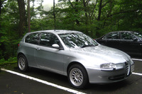 2009年に中古で購入したMT車の「アルファ・ロメオ147ツインスパーク」は、なんと68万円。超絶お買い得だった。このクルマは後に『週刊SPA!』の担当Kの愛車となる。