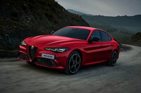 アルファ・ロメオの「ジュリア」と「ステルヴィオ」に限定車「コンペティツィオーネ」登場