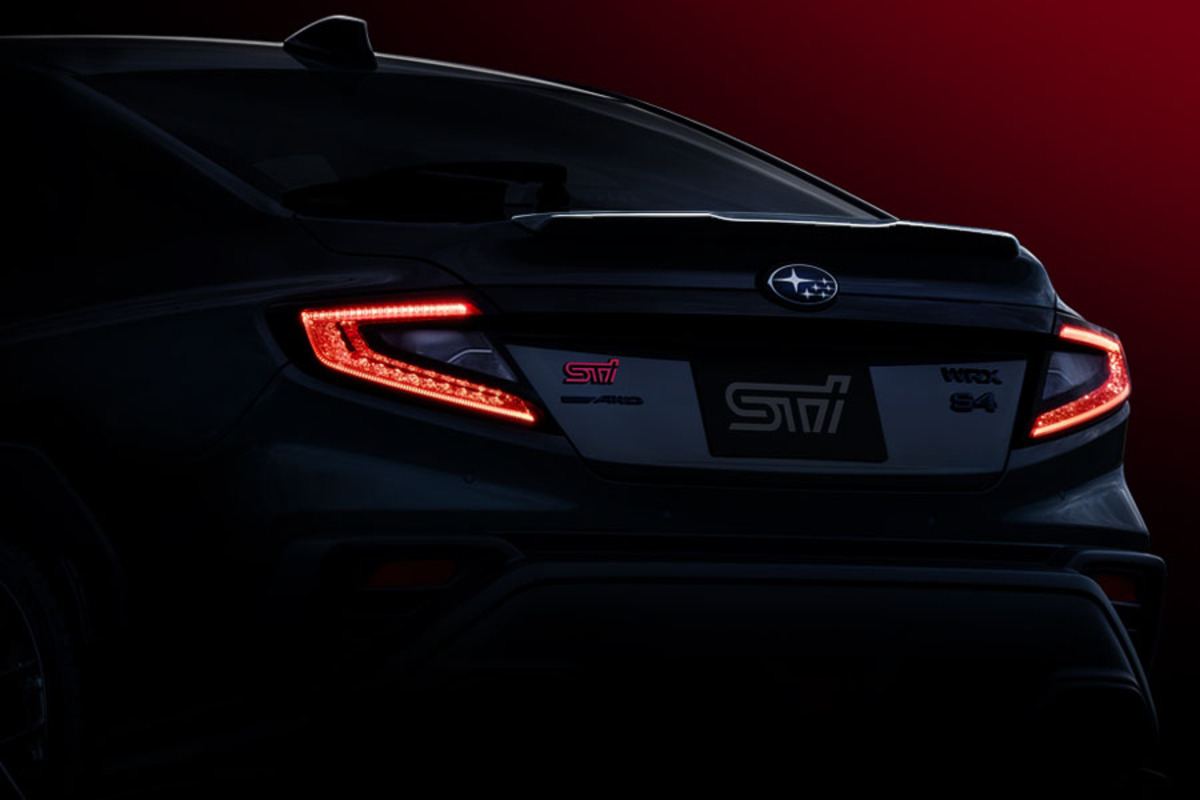 スバルは「WRX S4」ベースの限定車（プロトタイプ）を出展【東京オート