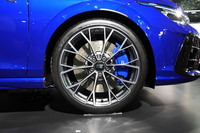 改良型「ゴルフR」「ゴルフRヴァリアント」が日本上陸の画像