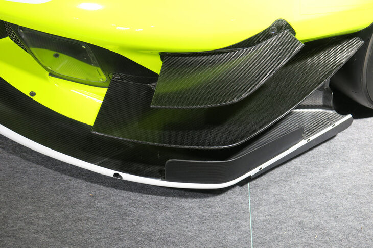 フェラーリ296GT3(フロントスプリッター)