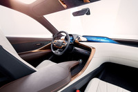 【デトロイトショー2018】レクサス、大型クロスオーバーコンセプト「LF-1リミットレス」を披露の画像