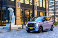 三菱eKクロスEV P