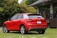 今回の試乗車は、「Q2 1.4 TFSIシリンダーオンデマンド スポーツ」をベースとする限定車「Q2ファーストエディション」。「S lineパッケージ」や「セーフティパッケージ」などが標準装備となる。