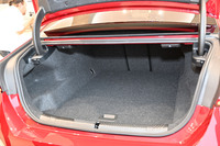 新型「BMW 5シリーズ」が日本上陸 BEVの「i5」と4気筒エンジン車のみをラインナップの画像