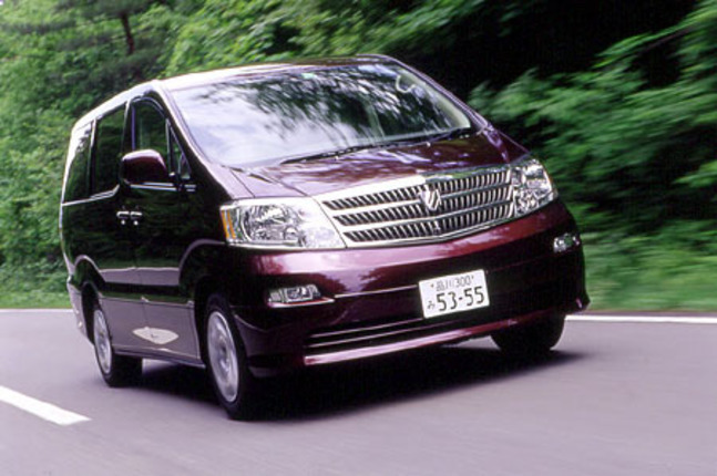 【スペック】アルファードG AX:全長×全幅×全高=4800×1805×1935mm/ホイールベース=2900mm/車重=1770kg/駆動方式=FF/2.4リッター直4DOHC(159ps/5600rpm、22.4kgm/4000rpm)/車両本体価格=265.0万円(テスト車=302.5万円)