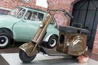 旧中島飛行機の太田工場と三鷹工場が製造したスクーター「ラビット」。当初のモデルは135ccの単気筒エンジンを搭載し、車輪には双発爆撃機「銀河」の尾輪が流用された。