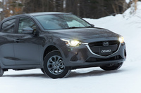 マツダ・デミオ13Sツーリング