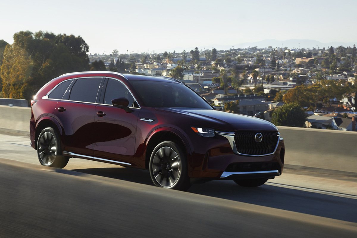 お譲り先決まりました マツダが3列シートの新型SUV「CX-90」を発表 ラージ商品群の第2弾