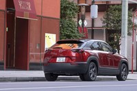 「マツダMX-30」は、2020年10月にデビュー。サイズとしては、先行して発売されたSUV「CX-30」とほぼ同じ。