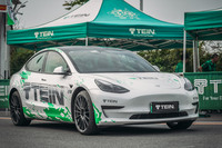 日本でもおなじみの「テスラ・モデル3」。グレードはスタンダードレンジの後輪駆動だった。