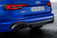 【フランクフルトショー2017】アウディ、新型「RS 4アバント」を世界初公開の画像
