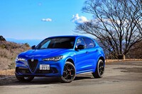 アルファ・ロメオ・ステルヴィオ クアドリフォリオ