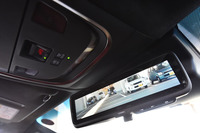 車載カメラを使って後方の様子を映し出す「デジタルインナーミラー」。リアウィンドウシェード使用時や夜間でも良好な視界が確保できる。