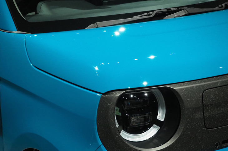 ホンダN-ONE e:(フロントボンネット)