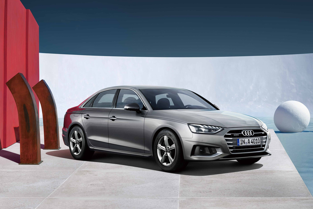 1/18 アウディ A4 アバント Old version 1/18 Audi A4 car model | eBay