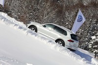 「ティグアンTDI 4MOTION Rライン」「パサート オールトラックTDI 4MOTIONアドバンス」とも第5世代のハルデックスカップリング式の4WDを搭載する。