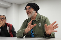 「FORGED」プロジェクトの意義について語るオラ・ステネガルド氏。「プロジェクトを通してカスタムバイクビルダーの才能をさまざまな角度から見ることができ、それによって新型『スカウト』の秘めた可能性も提示できる」とのことだった。