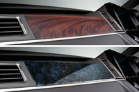 大幅に向上した各部の質感も、新しい「デリカD:5」の特徴。写真は新たに採用されたサバ杢の木目調パネル(上)と、「アーバンギア」に採用されるバール杢の木目調パネル(下)。