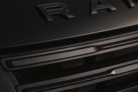 「レンジローバーSVブラックP615」のフロントグリル。